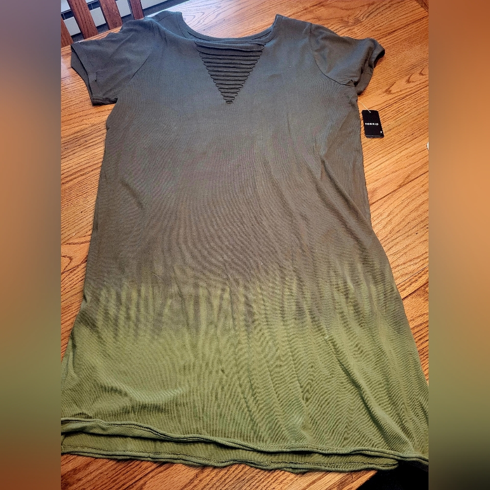 Torrid Green T-Shirt with Cutout Design